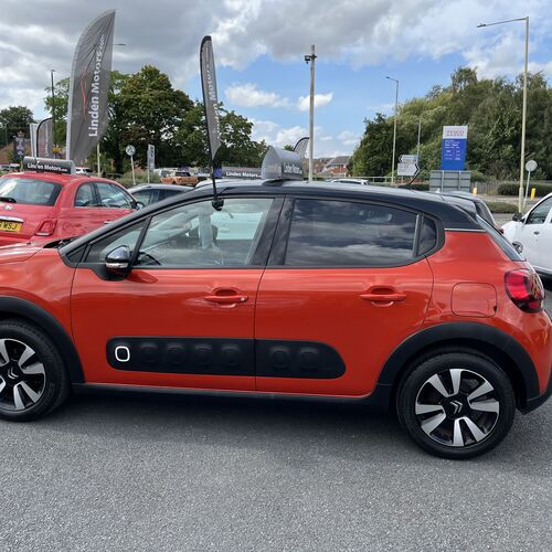 2018 (67) CITROEN C3 1.2 PURE TECH 82 FLAIR 5 DOOR 