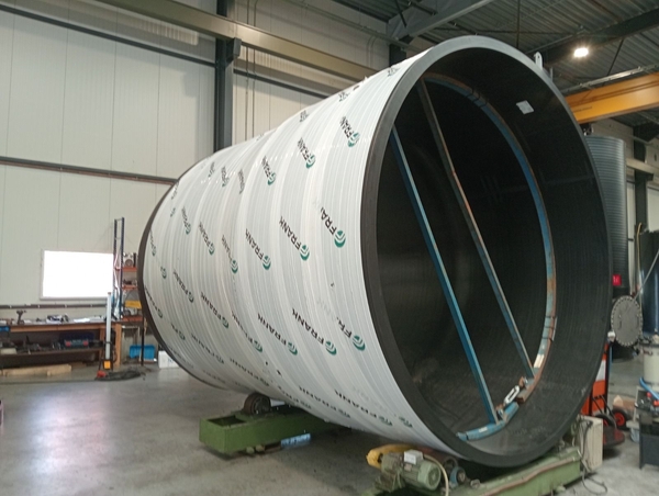 Bulk storage tank for sulphuric acid 96%