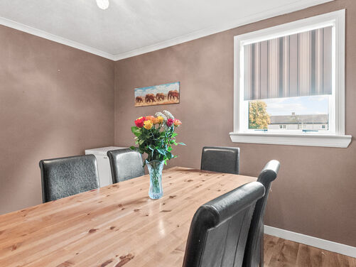 Redlands Road, Tullibody, FK10 2QH