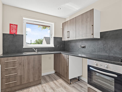 Stirling Road, Tullibody, FK10 2QE