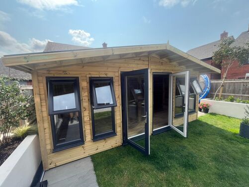 #PVC104 18x12 Apex Reverse Summer House