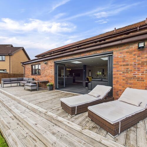 15 Glen Farrar Way 