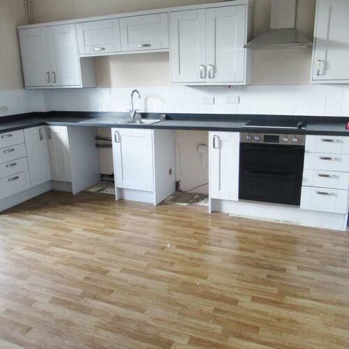 Flat 1 4 Heol Pentrerhedyn