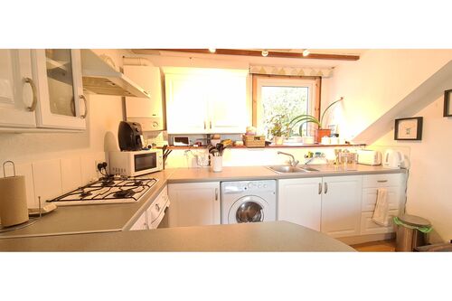 Upper Flat, Cherrybank Cottage, 71 1/2 Ardbeg Road, Rothesay, Isle of Bute, PA20 0NN