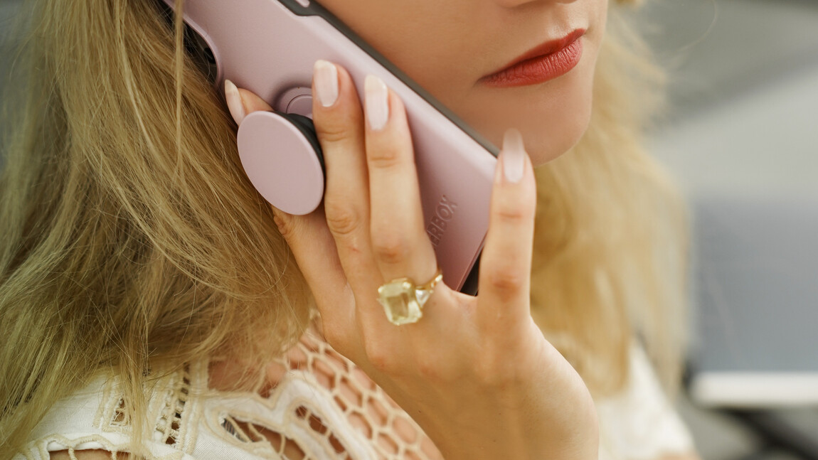 Contact