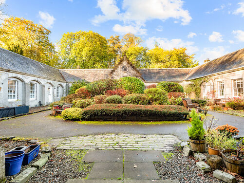 Inzievar Courtyard, Inzievar, Dunfermline, KY12 8HB
