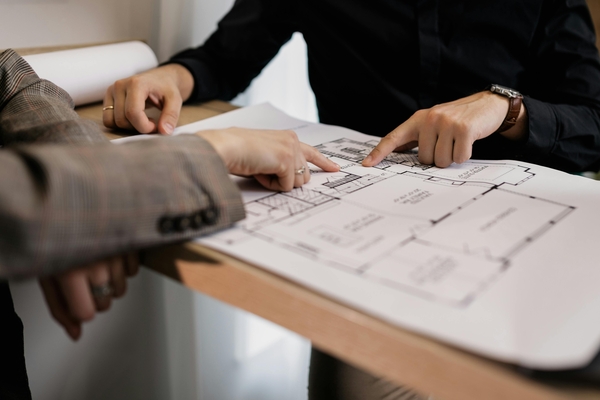 What rights does a building owner have over a type B party wall owned by the adjoined owner?