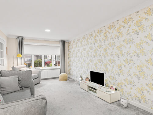 The Cairns, Menstrie, FK11 7HN