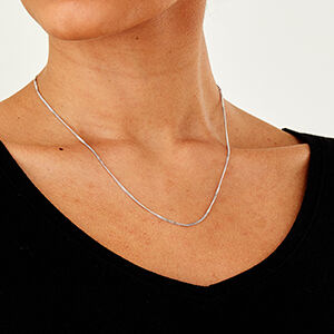 9ct white gold 1.4mm diamond cut curb chain