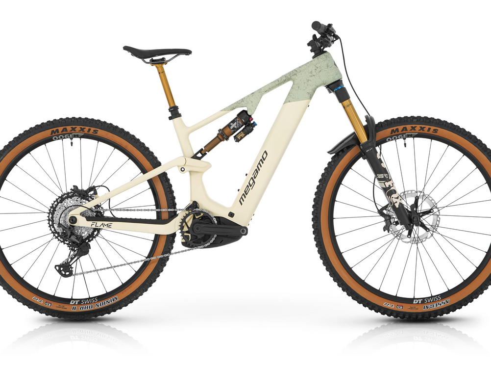 Megamo Flame CRB 03