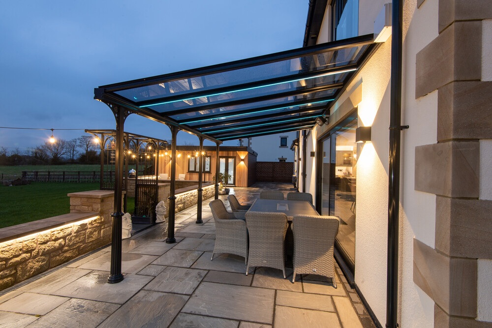 Bespoke Garden Offices, Log Cabins & Garden Buildings in Bristol