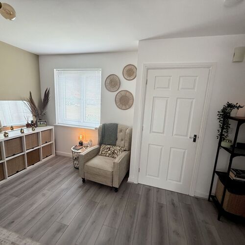 Ffordd Y Dolau, Llanharan, CF72 9ZD