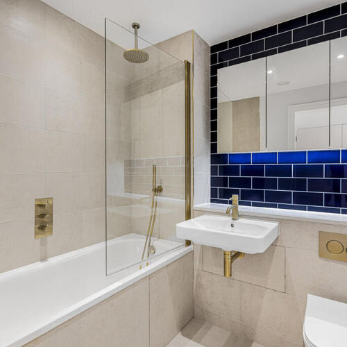 49 Fulton Rd, Wembley, London, HA9