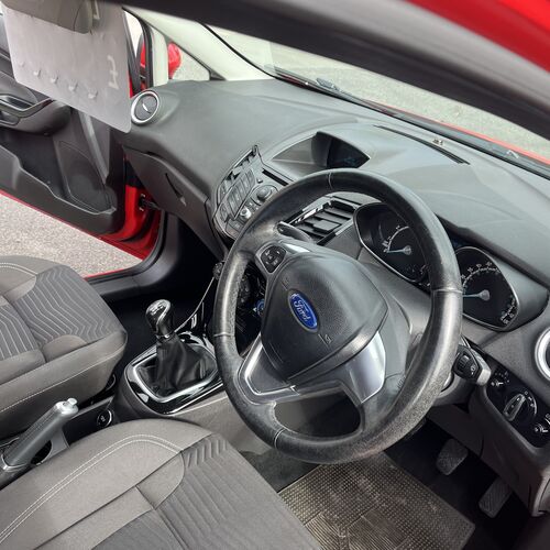2015 (64) FORD FIESTA ZETEC 1.25 5 DOOR 