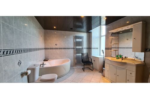 Duntrune, 52 Crichton Road, Rothesay, Isle of Bute, PA20 9JT