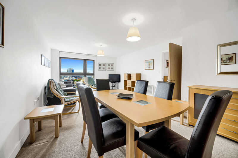 LANDMARK PLACE CARDIFF CITY CENTRE FURNISHED TWO BEDROOM APARTMENT WITH PARKING