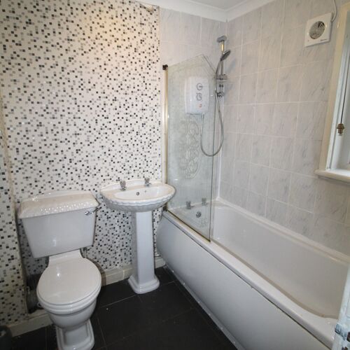 Lauder Court, Kilmarnock