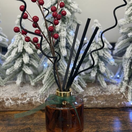 Christmas Berry Hollow Reed Diffuser