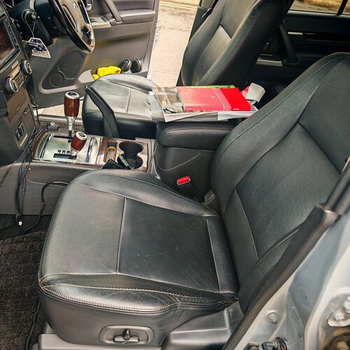 MITSHUBISHI Pajero Shogun 3.8 V6 2012 - Petrol Euro5 Ulez Compliant