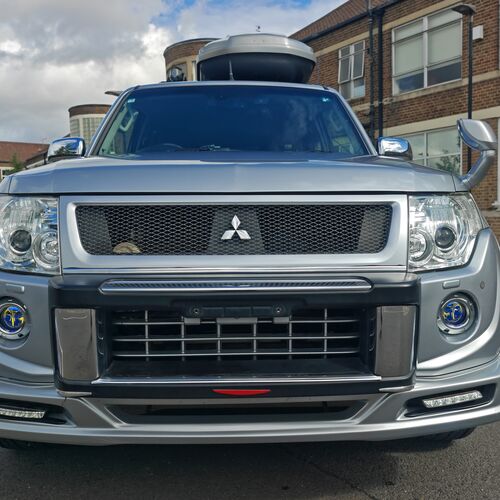 MITSHUBISHI Pajero Shogun 3.8 V6 2012 - Petrol Euro5 Ulez Compliant