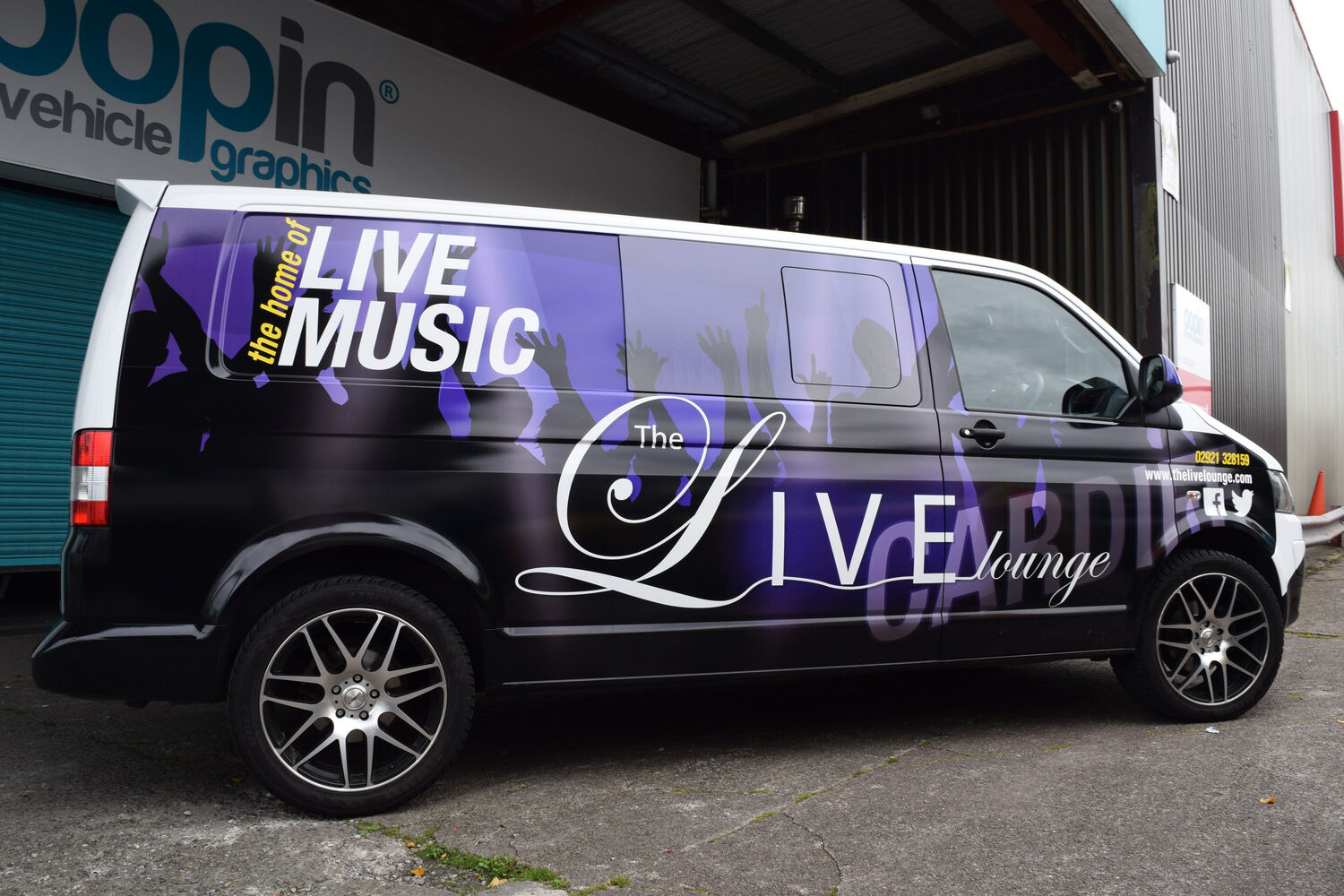 Live Lounge - Volkswagen Transporter