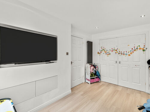 Bryson Place, Larbert, FK5 4FZ