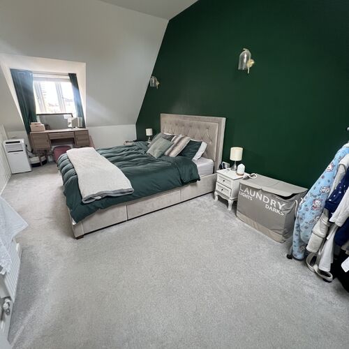 NEWTON LEYS - 3 BEDROOM HOUSE