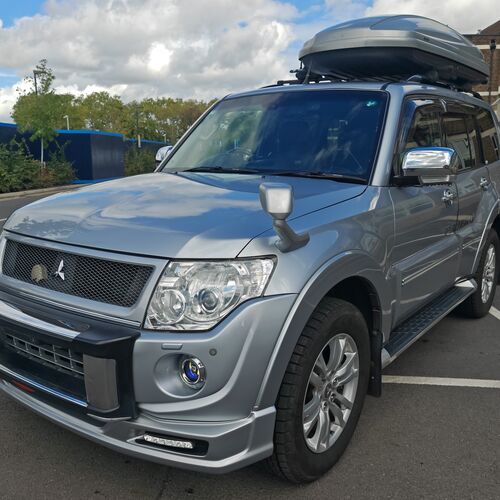 MITSHUBISHI Pajero Shogun 3.8 V6 2012 - Petrol Euro5 Ulez Compliant