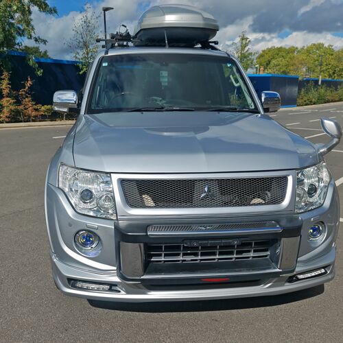 MITSHUBISHI Pajero Shogun 3.8 V6 2012 - Petrol Euro5 Ulez Compliant