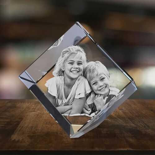 The Amazing 3D lona 8x8x8cm Crystal Cube