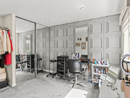 Broompark East, Menstrie, FK11 7AN