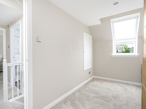 Garvally Crescent, Alloa, FK10 2LZ