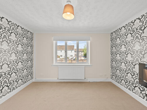 Stirling Road, Tullibody, FK10 2QE