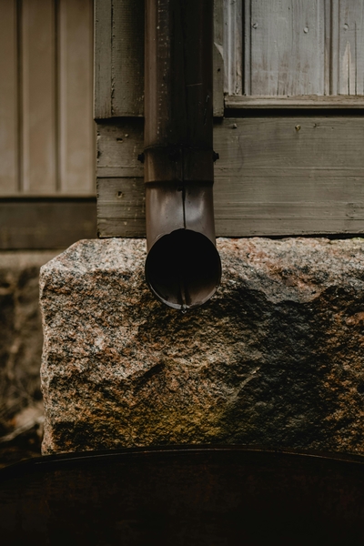 Who Pays for Drainage Relocation and Alterations when Building Proposals Make It Inaccessible?