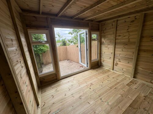 #PVC083 10x10 Pent Summer House