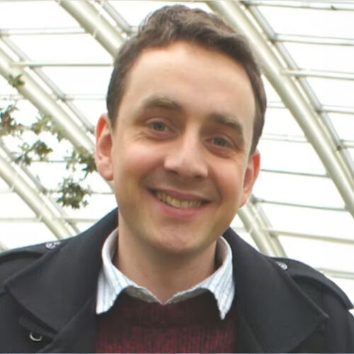 Dr. Richard Lewis