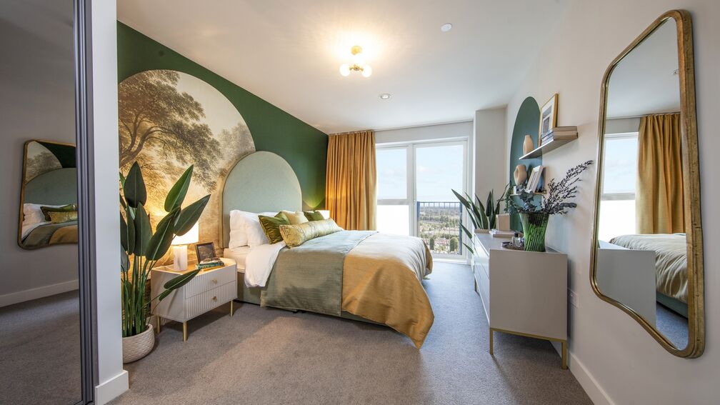 KEW BRIDGE RISE 