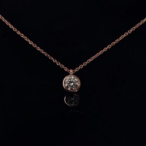 Diamond solitaire necklace in 9ct rose gold