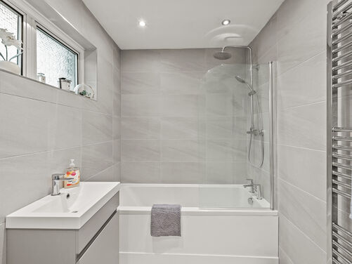 The Cairns, Menstrie, FK11 7HN