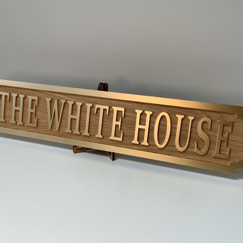 Oak Street Signs