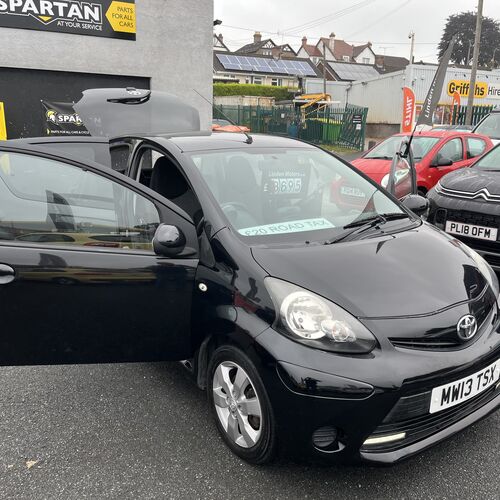 2013 (13) TOYOTA AYGO "MOVE WITH STYLE" 1.0 5 DOOR 