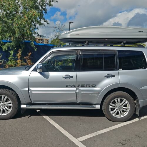 MITSHUBISHI Pajero Shogun 3.8 V6 2012 - Petrol Euro5 Ulez Compliant