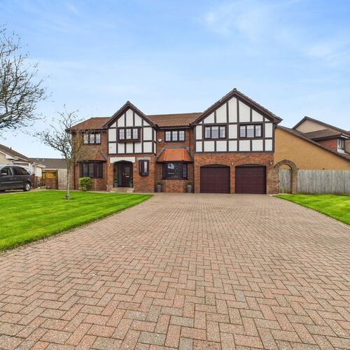 15 Glen Farrar Way 