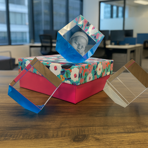 The Stunning 3D Iona Ocean Blue Colour Cube Crystal