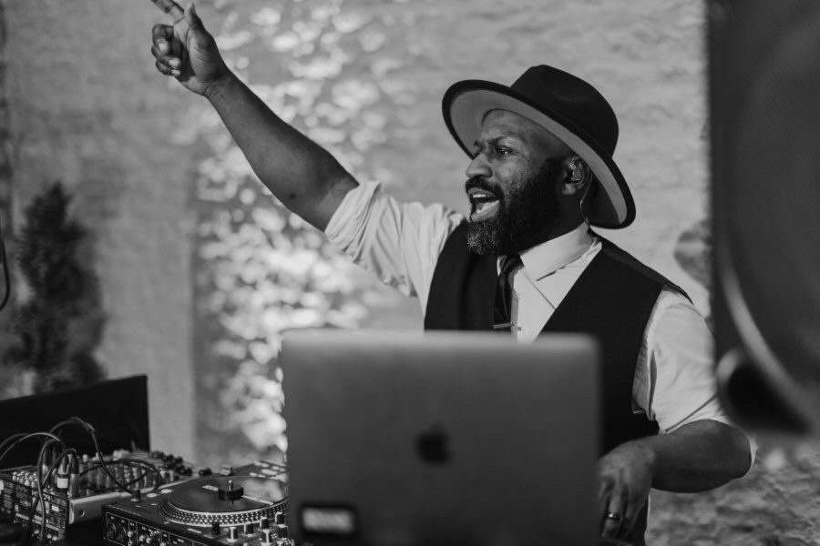 Dj T MURRAY
