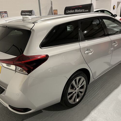 2017 (17) TOYOTA AURIS TOURING SPORT 1.2T Excel TSS 5 DOOR CVT ESTATE # AUTOMATIC #