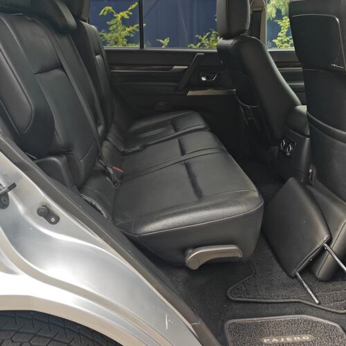 MITSHUBISHI Pajero Shogun 3.8 V6 2012 - Petrol Euro5 Ulez Compliant