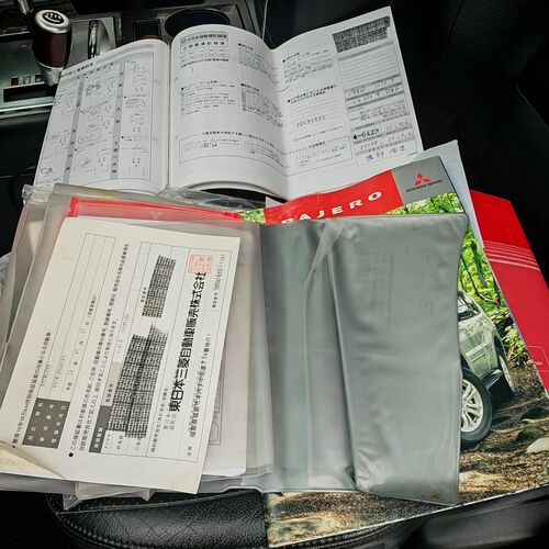 MITSHUBISHI Pajero Shogun 3.8 V6 2012 - Petrol Euro5 Ulez Compliant