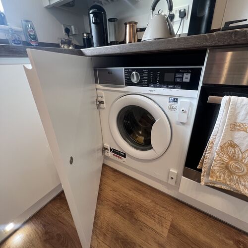 NEWTON LEYS - 3 BEDROOM HOUSE