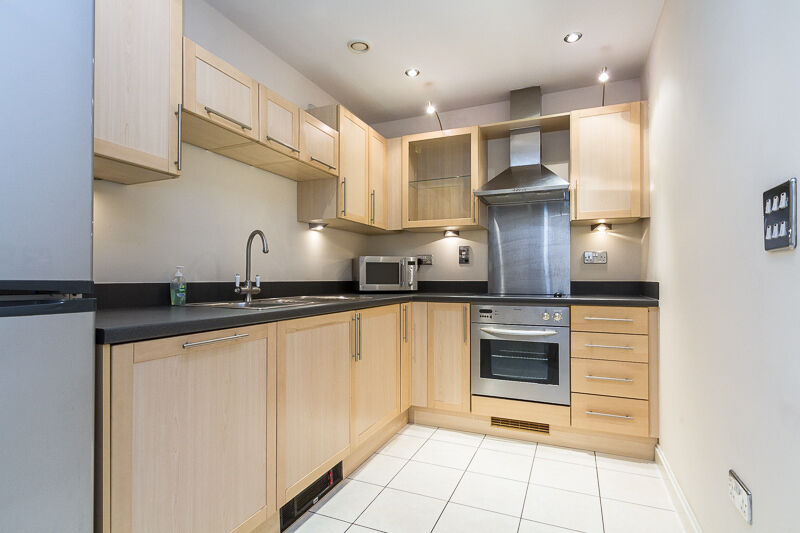 CENTURY WHARF CARDIFF BAY FURNISHED TWO BEDROOM APARTMENT